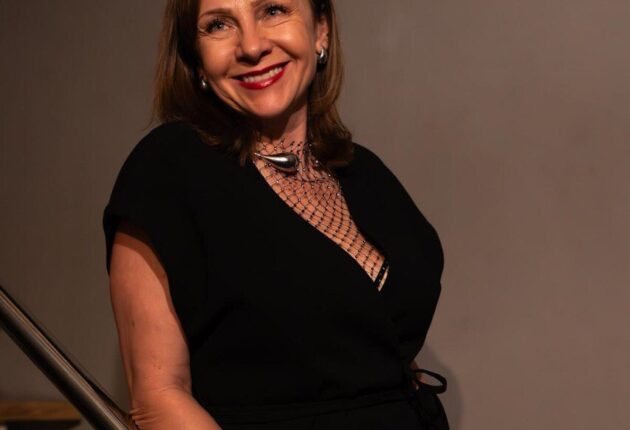 Олена Узлюк "Обмежено придатні"